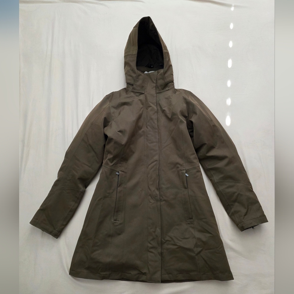 Patagonia Womens Tres 3-in-1 Parka Brown H2NO Size Medium Quilted Down Fill